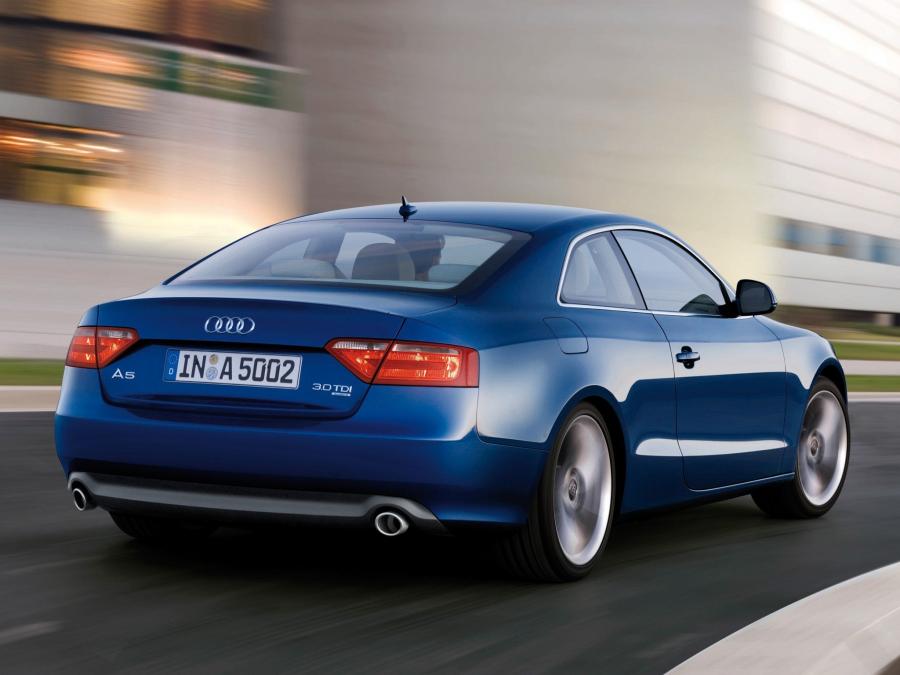  Audi A5 Coupe 3.0 TDI Quattro 2007 года  (фото 17 из 38)